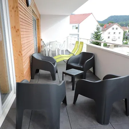 appartement avec balcon terrasse plein sud proche lac et centre ville wifi Gérardmer Extérieur photo